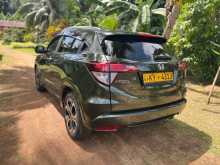https://riyasewana.com/uploads/honda-vezel-z-2014-2915232012062.jpg