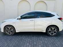 https://riyasewana.com/uploads/honda-vezel-z-2014-3112054112914.jpg