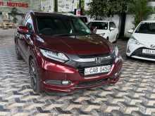 https://riyasewana.com/uploads/honda-vezel-z-2014-411534512672.jpg
