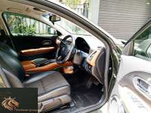 https://riyasewana.com/uploads/honda-vezel-z-2014-511160612373.jpg