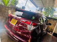 Honda Vezel Z 2014 SUV
