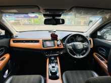https://riyasewana.com/uploads/honda-vezel-z-2014-610302012834.jpg
