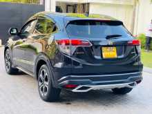 https://riyasewana.com/uploads/honda-vezel-z-2014-716221212413.jpg
