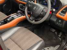 https://riyasewana.com/uploads/honda-vezel-z-2014-811093312073.jpg