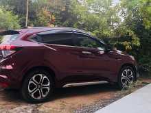 https://riyasewana.com/uploads/honda-vezel-z-2015-1313121612272.jpg