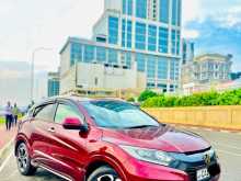 https://riyasewana.com/uploads/honda-vezel-z-2015-1316190212812.jpg