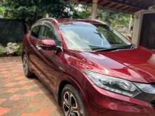 https://riyasewana.com/uploads/honda-vezel-z-2015-1723381712914.jpg
