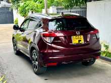 https://riyasewana.com/uploads/honda-vezel-z-2015-189231212674.jpg