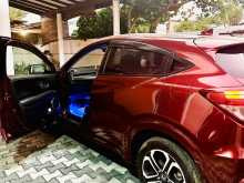 https://riyasewana.com/uploads/honda-vezel-z-2015-2217365712223.jpg