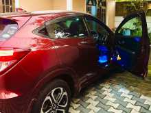https://riyasewana.com/uploads/honda-vezel-z-2015-2217365712384.jpg