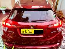 https://riyasewana.com/uploads/honda-vezel-z-2015-2217365712852.jpg