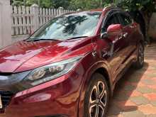 https://riyasewana.com/uploads/honda-vezel-z-2015-2811140012064.jpg