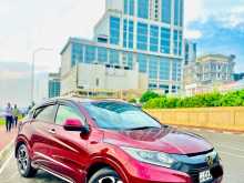 https://riyasewana.com/uploads/honda-vezel-z-2015-88292512872.jpg