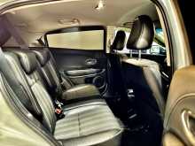 https://riyasewana.com/uploads/honda-vezel-z-2017-48320712974.jpg