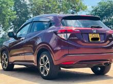 https://riyasewana.com/uploads/honda-vezel-z-2017030724774.jpg