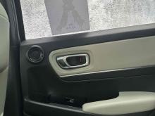 https://riyasewana.com/uploads/honda-vezel-z-2018493324745.jpg