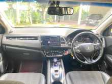 https://riyasewana.com/uploads/honda-vezel-z-2020560022253.jpg