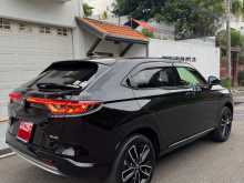 https://riyasewana.com/uploads/honda-vezel-z-2022-176173112113.jpg