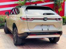 https://riyasewana.com/uploads/honda-vezel-z-2022-3014210312802.jpg