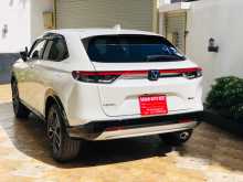 https://riyasewana.com/uploads/honda-vezel-z-2023-1211473612163.jpg