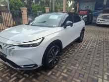 Honda Vezel Z Play Moonroof 2023 SUV
