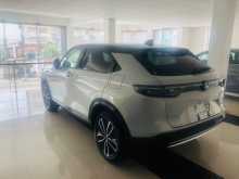 https://riyasewana.com/uploads/honda-vezel-z-2023-1413020312534.jpg