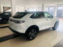 https://riyasewana.com/uploads/honda-vezel-z-2023-1413020312653.jpg