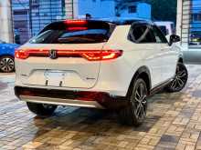 https://riyasewana.com/uploads/honda-vezel-z-2023-1513343912603.jpg