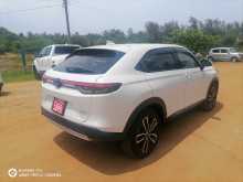 https://riyasewana.com/uploads/honda-vezel-z-2023-1518002512483.jpg
