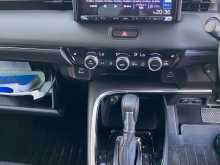 https://riyasewana.com/uploads/honda-vezel-z-2023-1520124912854.jpg