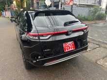 https://riyasewana.com/uploads/honda-vezel-z-2023-1614381312073.jpg
