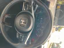https://riyasewana.com/uploads/honda-vezel-z-2023-1623081012543.jpg