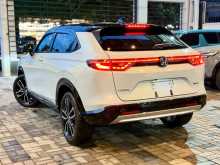 https://riyasewana.com/uploads/honda-vezel-z-2023-17050012343.jpg