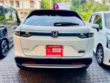 https://riyasewana.com/uploads/honda-vezel-z-2023-1815414212993.jpg
