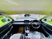 https://riyasewana.com/uploads/honda-vezel-z-2023-308530912194.jpg