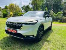 https://riyasewana.com/uploads/honda-vezel-z-2023-32140512062.jpg