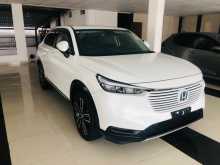 https://riyasewana.com/uploads/honda-vezel-z-2023-413145812242.jpg