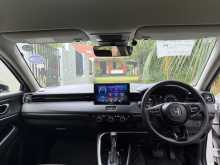 https://riyasewana.com/uploads/honda-vezel-z-2023-55560012624.jpg