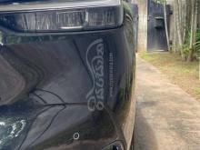 https://riyasewana.com/uploads/honda-vezel-z-2023-61800361202213.jpg