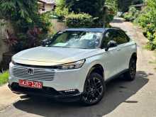 Honda Vezel Z Play Moonroof 2024 SUV