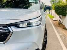 Honda Vezel Z Play Moonroof 2024 SUV