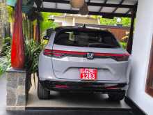 https://riyasewana.com/uploads/honda-vezel-z-2024-1617360212682.jpg
