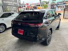 https://riyasewana.com/uploads/honda-vezel-z-2024-168055012394.jpg