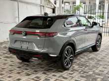 https://riyasewana.com/uploads/honda-vezel-z-2024-168513612374.jpg