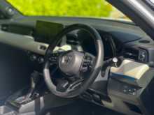 https://riyasewana.com/uploads/honda-vezel-z-2024-1710342212673.jpg