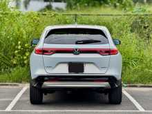 https://riyasewana.com/uploads/honda-vezel-z-2024-179335712563.jpg