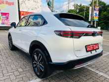 https://riyasewana.com/uploads/honda-vezel-z-2024-190443712104.jpg
