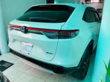 https://riyasewana.com/uploads/honda-vezel-z-2024-1917322612504.jpg