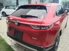 https://riyasewana.com/uploads/honda-vezel-z-2024-2115024313002.jpg