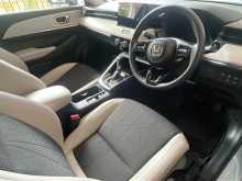 https://riyasewana.com/uploads/honda-vezel-z-2024-2119422812032.jpg